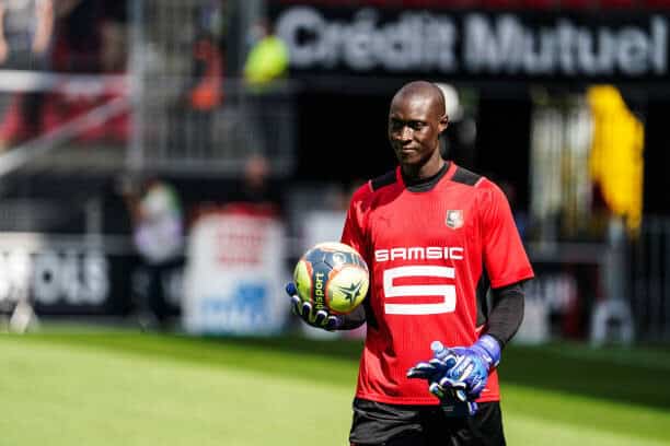 Stade Rennais : L'entraîneur Bruno Genesio au secours d'Alfred Gomis, "le 3e gardien le plus décisif" - wiwsport