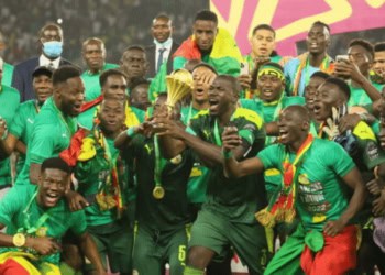 CAF AWARDS 2022 - Il ne reste plus que le Sénégal, l'Egypte et le Cameroun pour ce trophée ! - wiwsport