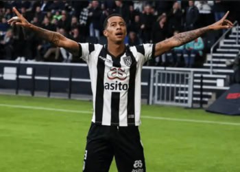 Mercato : Noah Fadiga confirme son départ d'Heracles Almelo ! - wiwsport