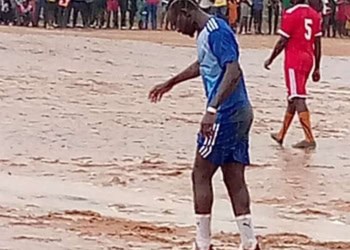 Après son match de gala à Bambali, Sadio Mané annonce la construction d'un stade avec une pelouse synthétique ! - wiwsport