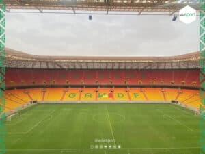 (Images) Inaugurée en février passé, la pelouse du stade Abdoulaye-Wade s'est dégradée ! - wiwsport