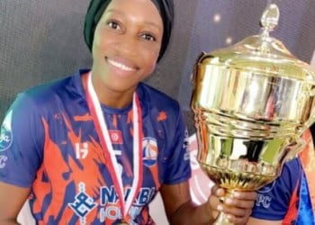 Handball-Dames : première sénégalaise championne de Tunisie, Soda Cissé la fille de Sokone qui a conquis le peuple de Carthage. - wiwsport
