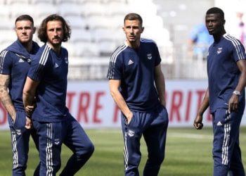 16 Gaetan POUSSIN (fcgb) - 24 Paul BAYSSE (fcgb) - 26 Toma BASIC (fcgb) - 10 Mbaye NIANG (fcgb) during the Ligue 1 Uber Eats match between Lyon and Bordeaux at Groupama Stadium on April 17, 2022 in Lyon, France. (Photo by Christophe Saidi/FEP/Icon Sport via Getty Images) - Photo by Icon sport
