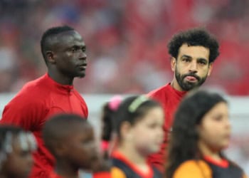 PARIS, FRANCE - MAY 28: Sadio Mane and Mohamed Salah of Liverpool  during the UEFA Champions League final match between Liverpool FC and Real Madrid at Stade de France on May 28, 2022 in Paris, France. (Photo by Marc Atkins/Getty Images)