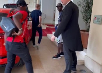 (Vidéo) Présaison FC Bayern : Sadio Mané est bien arrivé à Munich ! - wiwsport