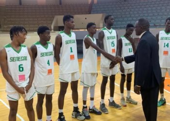 (Images) AfroBasket U18 - Le ministère des sports a rendu visite aux Lionceaux ! - wiwsport