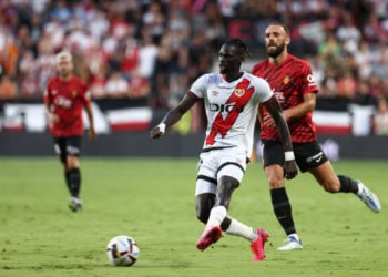 Rayo Vallecano : L'entraîneur explique pourquoi il a fait jouer Pathé Ciss en défense - wiwsport