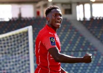 Ligue 2 : Moussa Koné (Nîmes) buteur contre Dijon d'Omar Daf - wiwsport