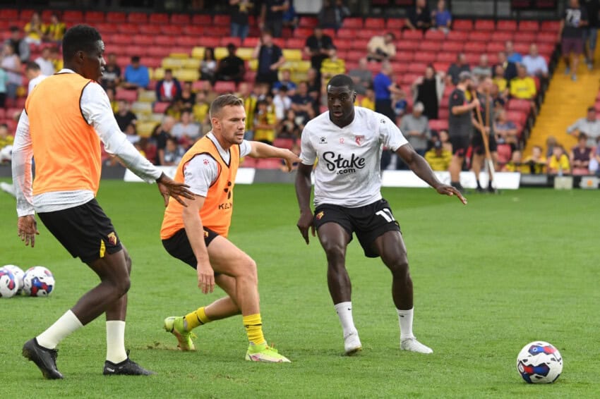 Championship : Ilimane Ndiaye face à Ismailla sarr, tous les deux titulaires ! - wiwsport Championship : Ilimane Ndiaye face à Ismailla sarr, tous les deux titulaires ! - wiwsport