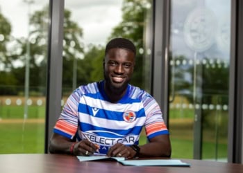 Naby Sarr signs for Reading FC
