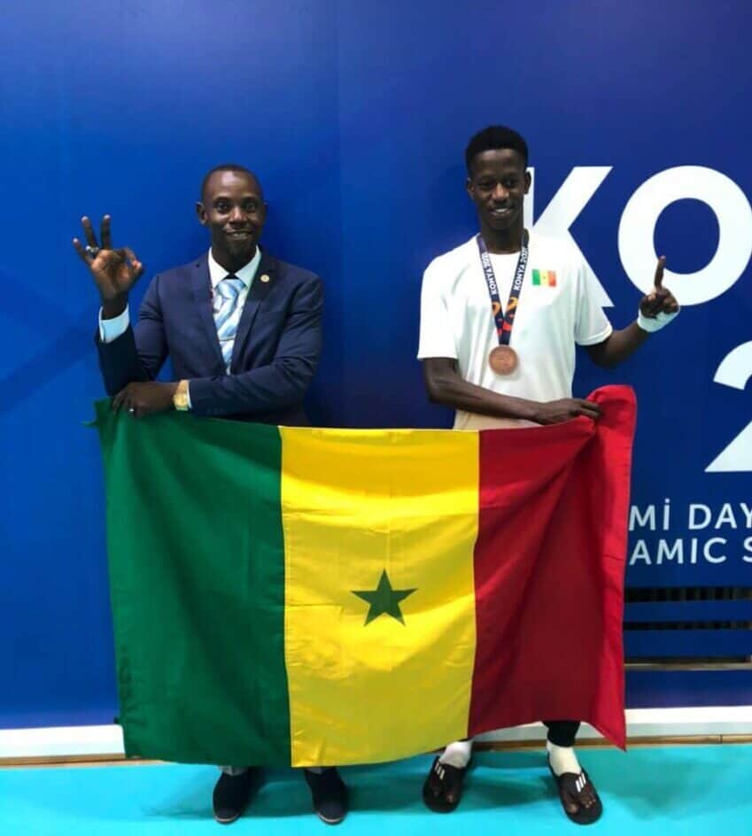 JSI 2022 - Encore une médaille pour le Sénégal décrochée par Mouhamadou Mansour Lo ! - wiwsport JSI 2022 - Encore une médaille pour le Sénégal décrochée par Mouhamadou Mansour Lo ! - wiwsport