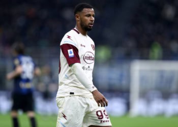 MILAN, ITALY - MARCH 04: Lys Mousset of US Salernitana looks on during the Serie A match between FC Internazionale and US Salernitana at Stadio Giuseppe Meazza on March 4, 2022 in Milan, Italy. (Photo by Sportinfoto/DeFodi Images via Getty Images)