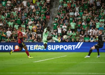 Vidéo / MLS : Moussa Djitté s'offre un retentissant triplé avec Austin FC - wiwsport