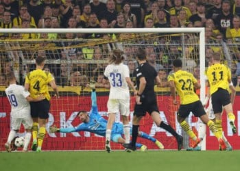 Ligue des Champions : Copenhague de Babacar Khouma s'incline contre Dortmund - wiwsport