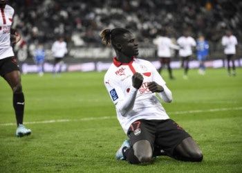 17 Aliou BADJI (asc) during the Ligue 2 BKT match between Amiens and Niort at Stade de la Licorne on February 12, 2022 in Amiens, France. (Photo by Christophe Saidi/FEP/Icon Sport via Getty Images) - Photo by Icon sport