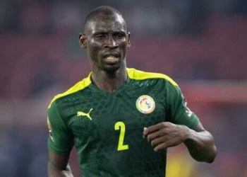 YAOUNDE, CAMEROON - FEBRUARY 06: SALIOU CISS of Senegal during the Africa Cup of Nations (CAN) 2021 final match between Senegal and Egypt at Stade d'Olembe in Yaounde on February 6, 2022. (Photo by Visionhaus/Getty Images)
