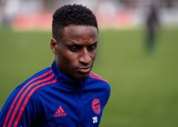 MUNICH, GERMANY - APRIL 08: Bouna Sarr of FC Bayern Muenchen during a training session at Saebener Strasse training ground on April 08, 2022 in Munich, Germany.  (Photo by S. Mellar/FC Bayern via Getty Images)