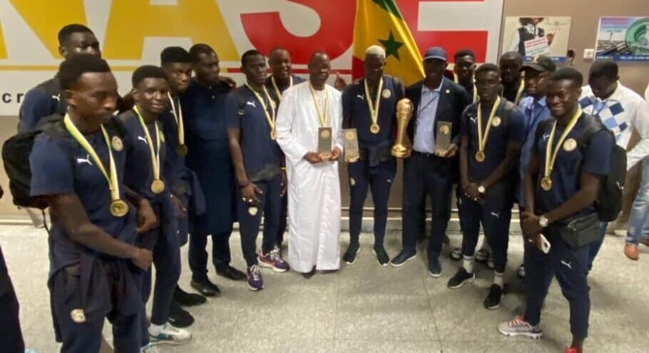 Les Lions du Beach Soccer seront reçus par Macky Sall - wiwsport Les Lions du Beach Soccer seront reçus par Macky Sall - wiwsport