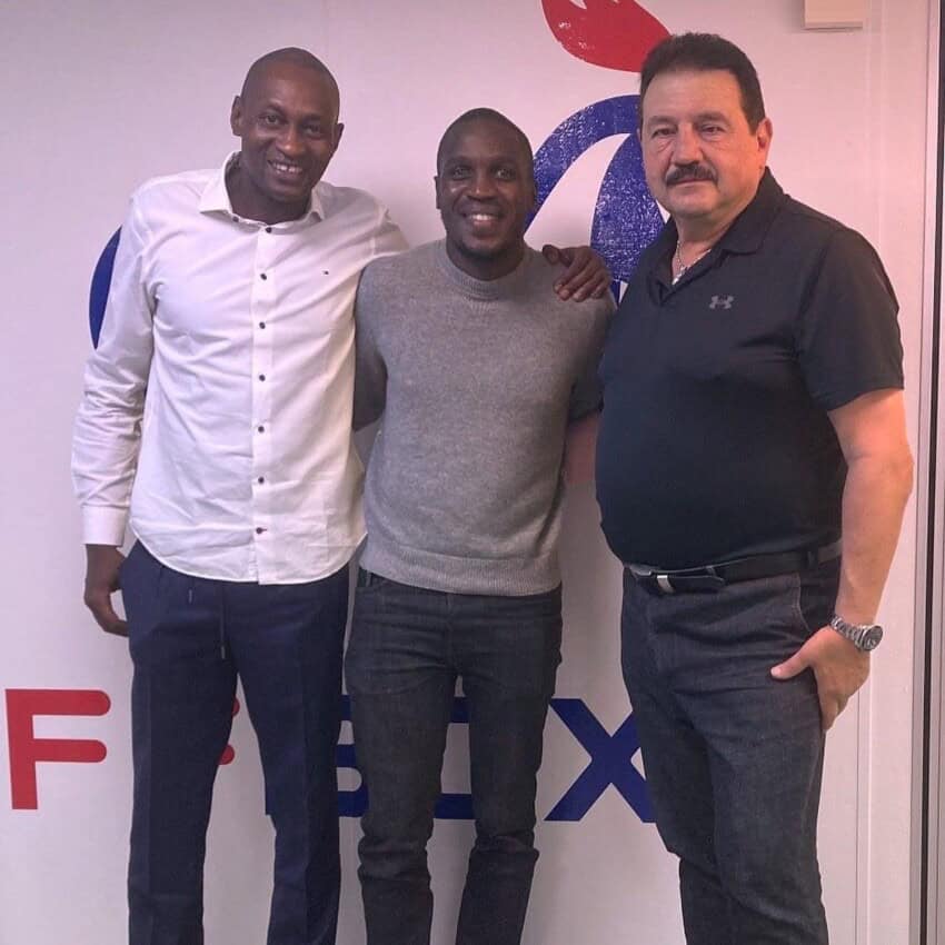 Partenariat avec la Fédération Française de boxe :14 boxeurs sénégalais attendus en France pour un stage - wiwsport Partenariat avec la Fédération Française de boxe :14 boxeurs sénégalais attendus en France pour un stage - wiwsport