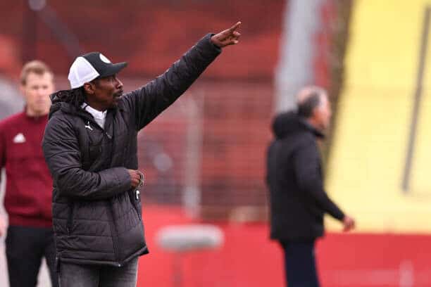 MARIA ENZERSDORF, AUSTRIA - SEPTEMBER 27: Aliou Cisse the head coach / manager of Senegal during the  International Friendly between Senegal and Iran at Motion Invest Arena on September 27, 2022 in Maria Enzersdorf, Austria. (Photo by Robbie Jay Barratt - AMA/Getty Images)