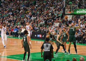 BOSTON, MA - OCTOBER 18: Blake Griffin #91 of the Boston Celtics grabs the rebound during the game against the Philadelphia 76ers on October 18, 2022 at the TD Garden in Boston, Massachusetts.  NOTE TO USER: User expressly acknowledges and agrees that, by downloading and or using this photograph, User is consenting to the terms and conditions of the Getty Images License Agreement. Mandatory Copyright Notice: Copyright 2022 NBAE  (Photo by Jesse D. Garrabrant/NBAE via Getty Images)