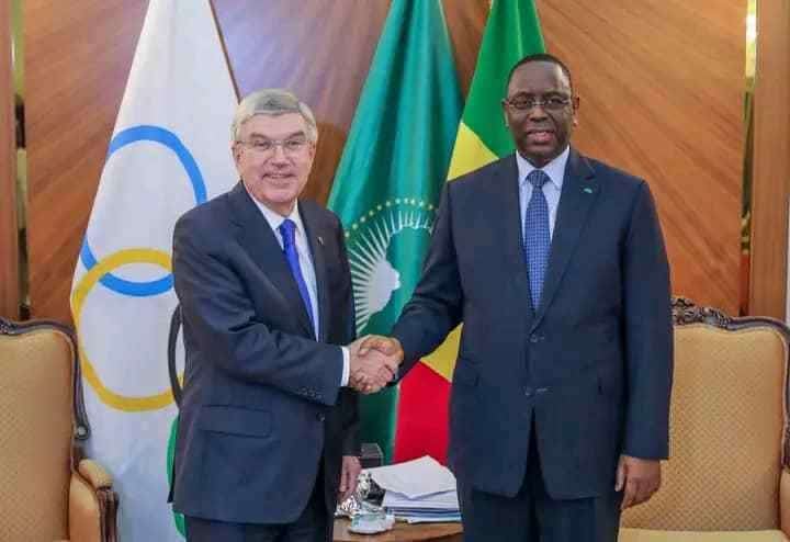 En images : Thomas Bach, président du CIO reçu par Macky Sall - wiwsport