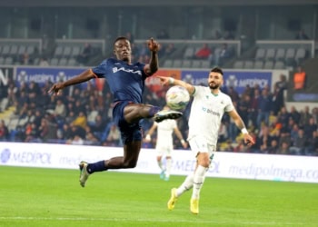 SuperLig : Philippe Keny marque lors de la victoire de Basaksehir sur Giresunspor 3-1 - wiwsport