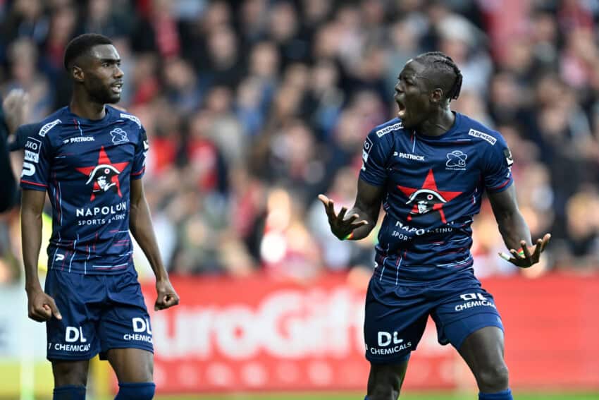 Pro League : Avec un but de Modou Tambédou, Zulte Waregem renverse Courtrai et fait respirer Mbaye Lèye - wiwsport