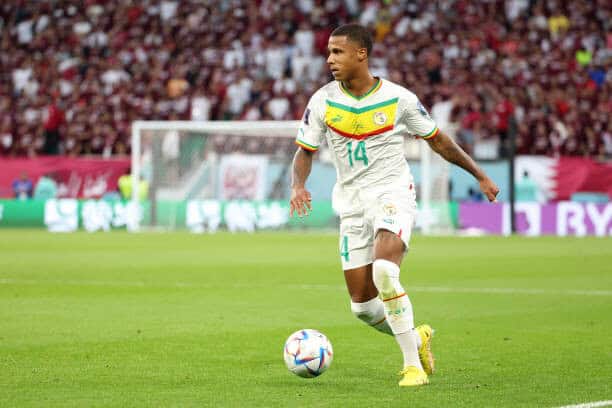CAN 2023 - Ismail Jakobs réagit à son tour sur l'élimination du Sénégal en huitième de finale - wiwsport DOHA, QATAR - NOVEMBER 25: Ismail Jakobs of Senegal during the FIFA World Cup Qatar 2022 Group A match between Qatar and Senegal at Al Thumama Stadium on November 25, 2022 in Doha, Qatar. (Photo by Jean Catuffe/Getty Images)