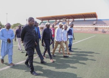 Tournée Economique à Tamba : Le ministre des sports annonce une réhabilitation "imminente" du stade régional ! - wiwsport