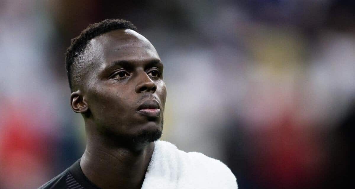 Mercato : Avec la blessure de Mike Maignan, le Milan AC pense à Edouard Mendy pour un accord à court terme - wiwsport Mercato : Avec la blessure de Mike Maignan, le Milan AC pense à Edouard Mendy pour un accord à court terme - wiwsport