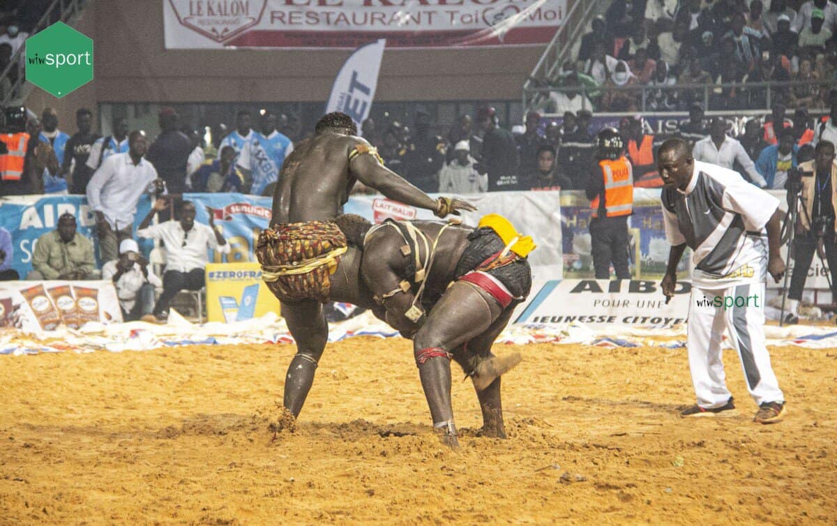 Ousmane Diouf : « La jambe droite de Boy Niang 2 était trop lourde pour Balla Gaye 2" - wiwsport Ousmane Diouf : « La jambe droite de Boy Niang 2 était trop lourde pour Balla Gaye 2" - wiwsport
