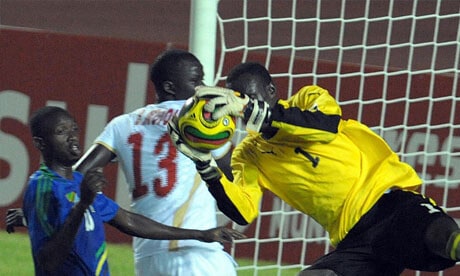 CHAN 2003 - Historique des participations des Lions Locaux : Une quatrième place et c'est tout ! - wiwsport CHAN 2003 - Historique des participations des Lions Locaux : Une quatrième place et c'est tout ! - wiwsport