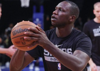NBA : Come-back chez les Spurs, Gorgui Dieng signe une pige de 10 jours ! - wiwsport