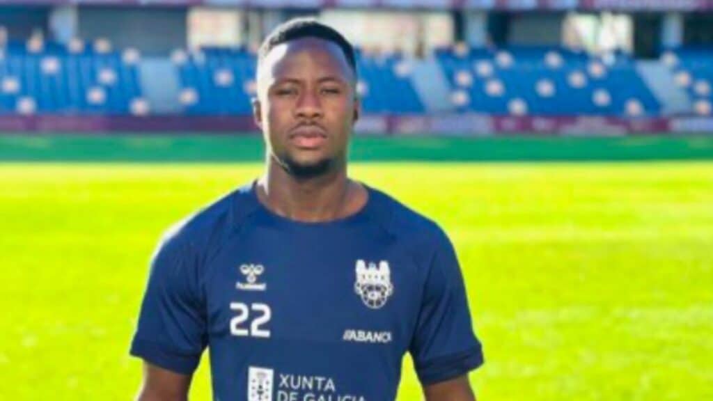 Absent à l'entraînement depuis ses vacances de Noël au Sénégal, Libasse ...