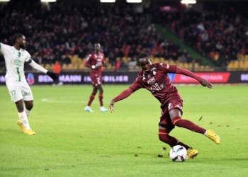 14 Cheikh SABALY (fcm) during the Ligue 2 BKT match between FC Metz and AS Saint-Etienne at Stade Saint-Symphorien on November 7, 2022 in Metz, France. (Photo by Anthony Bibard/FEP/Icon Sport) - Photo by Icon sport