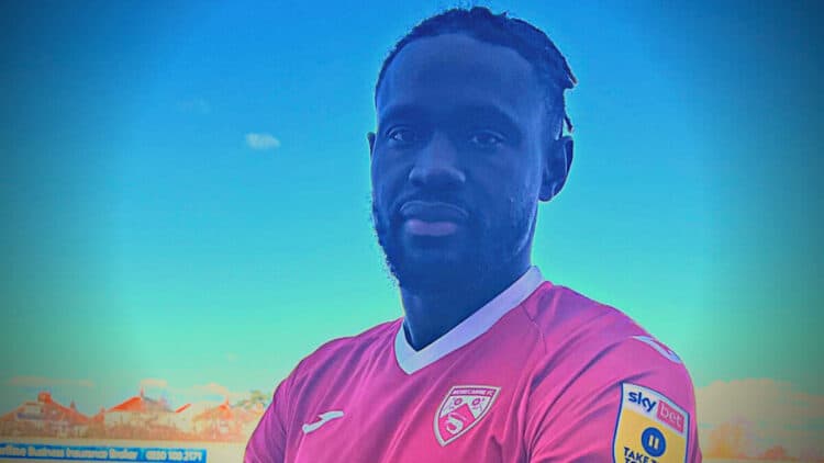 Mercato : Baye Oumar Niasse rebondit encore en D3 d'Angleterre - wiwsport