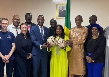 Football : En visite à Dakar, la délégation de la FIFA reçue ce mardi au ministère des sports  - wiwsport