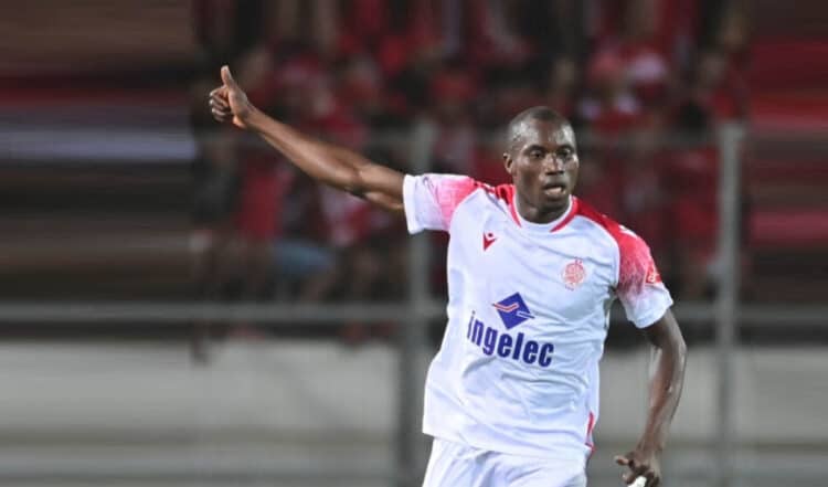 Maroc : Bouly Junior Sambou claque un doublé à la mi-temps contre Ittihad Tanger (3-0) - wiwsport