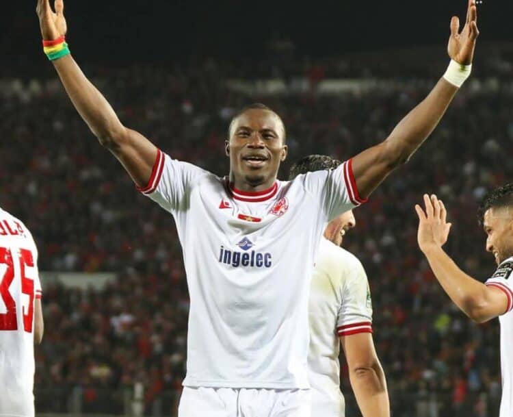 Entretien - Bouly Junior Sambou (Wydad AC) : "J'ai une mentalité qui m’impose de dire que je suis le meilleur même devant Benzema ou Lewandowski" - wiwsport