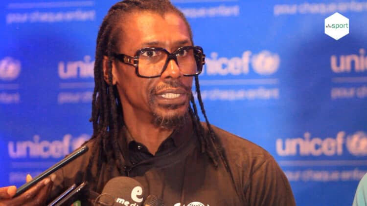 (Vidéo) Aliou Cissé, nouvel ambassadeur national UNICEF : « Je suis plus que jamais motivé à me battre pour la cause des enfants » - wiwsport (Vidéo) Aliou Cissé, nouvel ambassadeur national UNICEF : « Je suis plus que jamais motivé à me battre pour la cause des enfants » - wiwsport