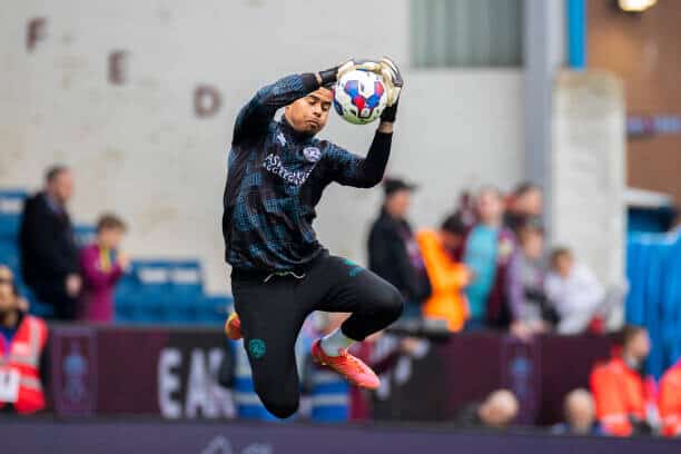 Championship : Seny Dieng et QPR assurent le maintien face à Stoke City - wiwsport Championship : Seny Dieng et QPR assurent le maintien face à Stoke City - wiwsport