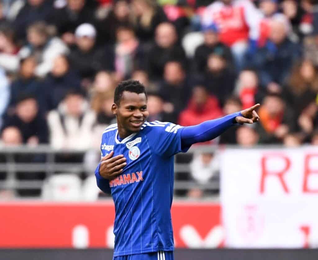 Ligue 1 : Habib Diallo buteur pour Strasbourg face à Reims au bout de... 17 secondes - wiwsport Ligue 1 : Habib Diallo buteur pour Strasbourg face à Reims au bout de... 17 secondes - wiwsport