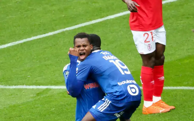 Habib Diallo : « Habib Diarra ? Son père m'a demandé d'un peu le surveiller » - wiwsport