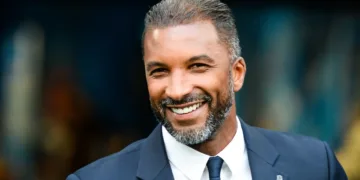 Ligue 1 : Habib Beye poursuit l’aventure avec Rennes jusqu’en 2026 après avoir assuré le maintien - wiwsport