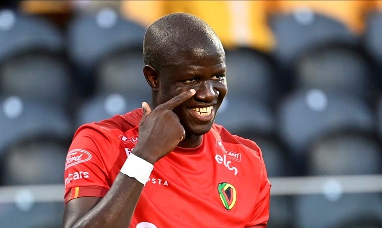KV Ostende Pape Makhtar Gueye Co quipier De Messi L Inter Miami kv-ostende-pape-makhtar-gueye-co-quipier-de-messi-l-inter-miami