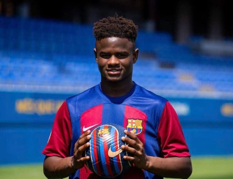 FC Barcelone : Les débuts très attendus de l'attraction Mikayil Ngor Faye - wiwsport
