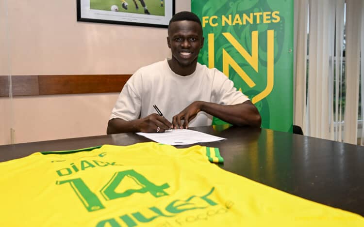 Mercato : Lamine Diack s'engage officiellement avec le FC Nantes - wiwsport Mercato : Lamine Diack s'engage officiellement avec le FC Nantes - wiwsport