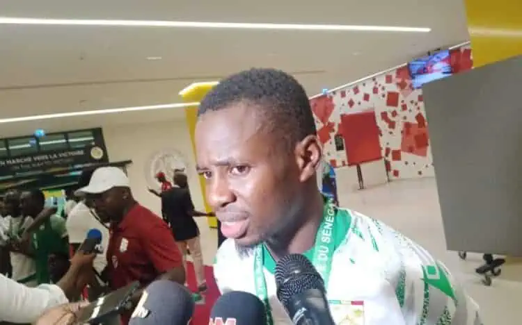 Coupe du Sénégal - Assane Mbodji (Jaraaf) : "Heureux d'avoir enfin remporté la Coupe du Sénégal comme mon père qui a été capitaine à Jaraaf" - wiwsport Coupe du Sénégal - Assane Mbodji (Jaraaf) : "Heureux d'avoir enfin remporté la Coupe du Sénégal comme mon père qui a été capitaine à Jaraaf" - wiwsport