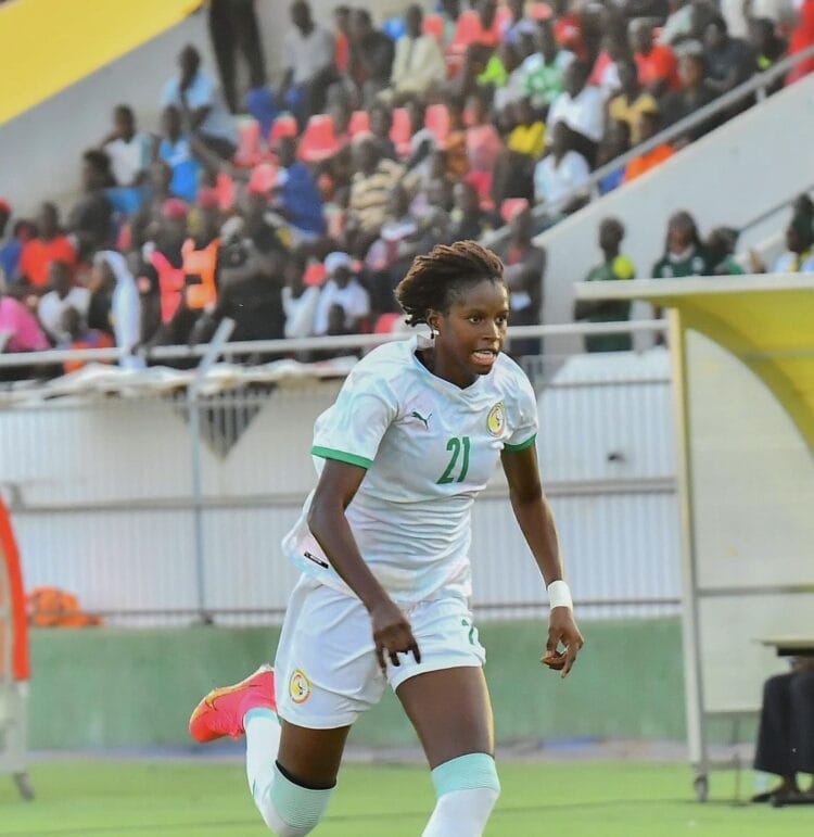 CAN Féminine 2024 (Q) : Coumba Sylla Mbodji en balance pour une place de titulaire contre le Mozambique - wiwsport CAN Féminine 2024 (Q) : Coumba Sylla Mbodji en balance pour une place de titulaire contre le Mozambique - wiwsport